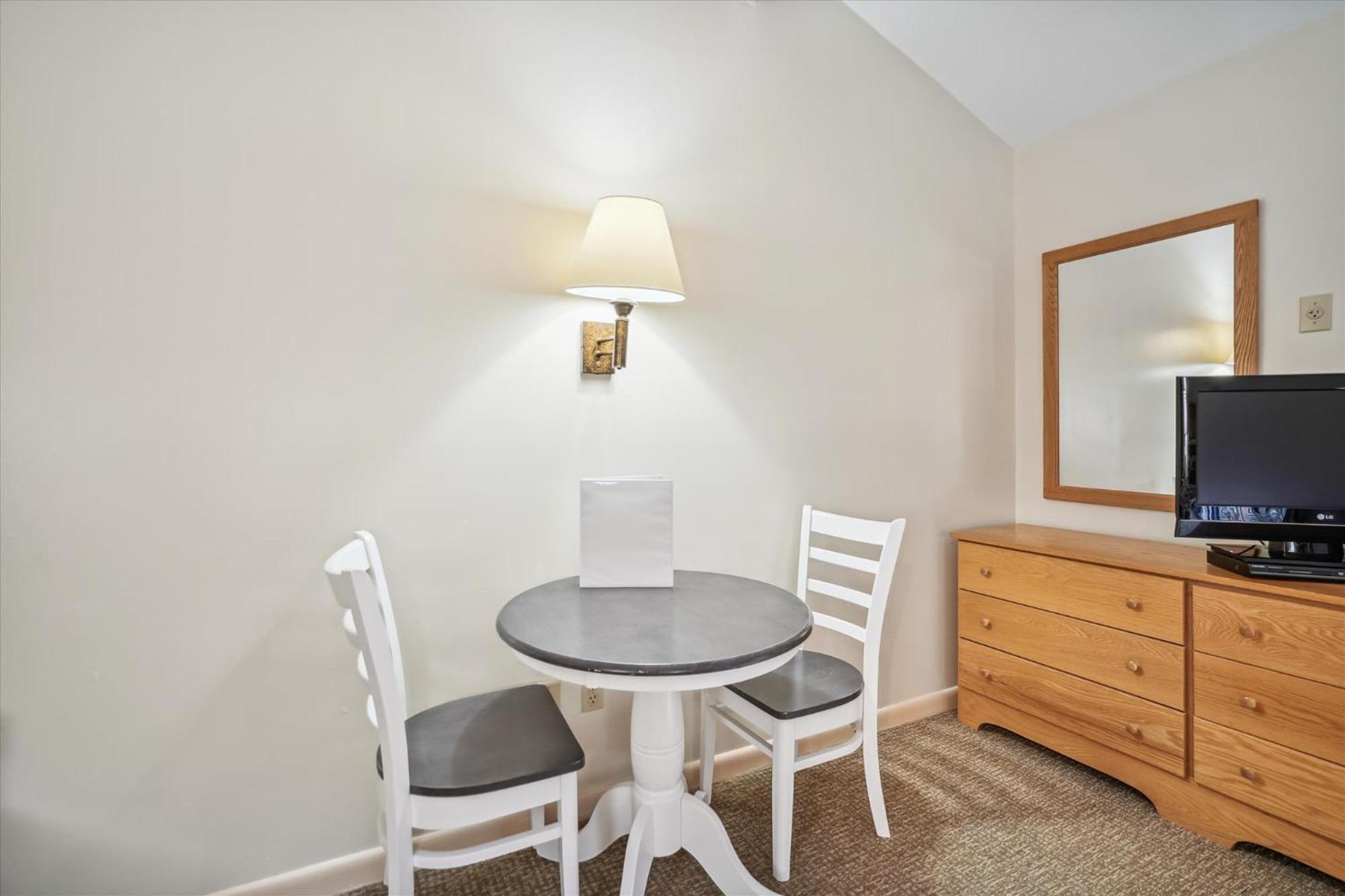 Cedarbrook Deluxe Two Bedroom Suite With Outdoor Heated Pool 20708 Killington Exterior photo