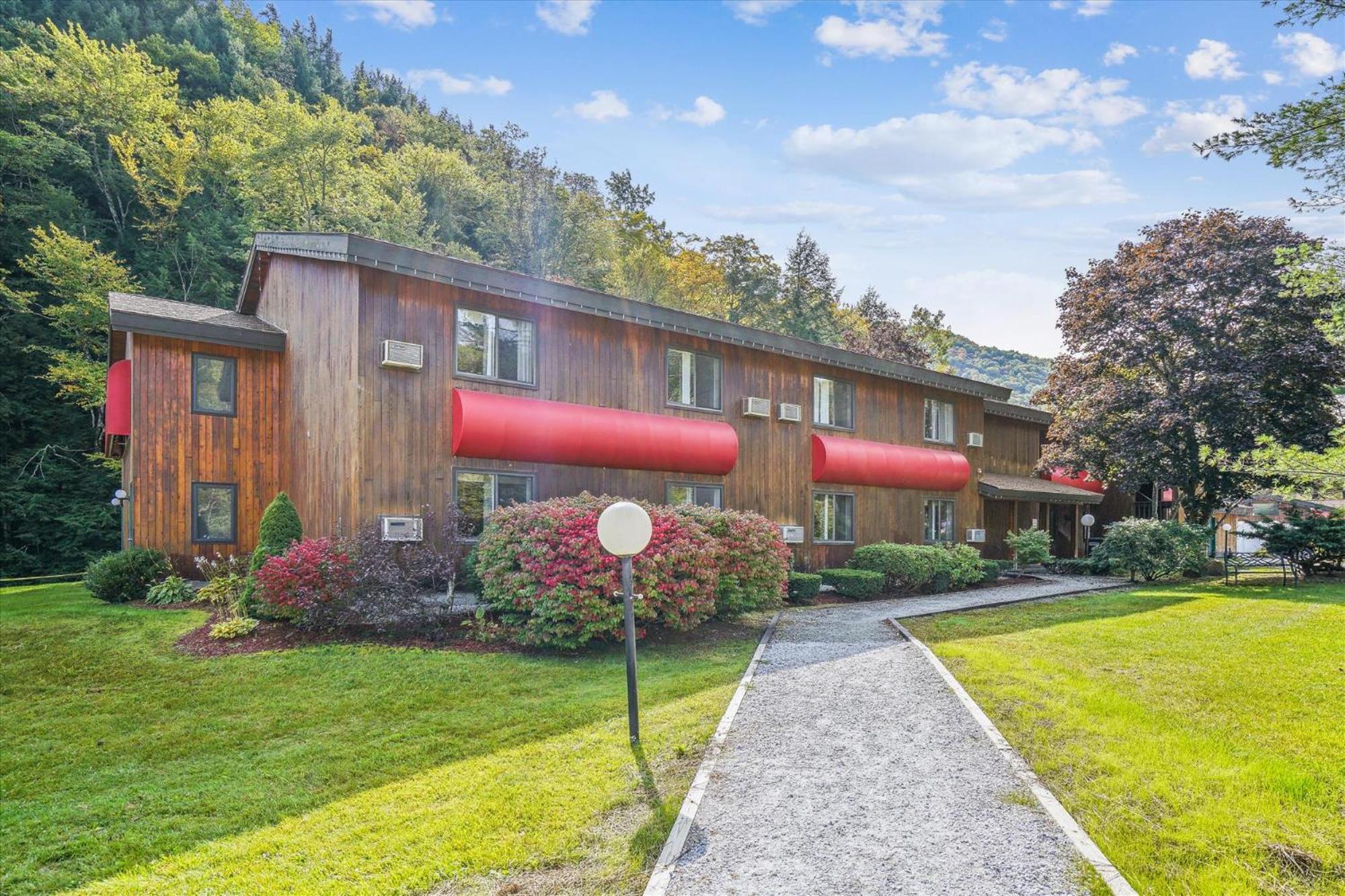 Cedarbrook Deluxe Two Bedroom Suite With Outdoor Heated Pool 20708 Killington Exterior photo